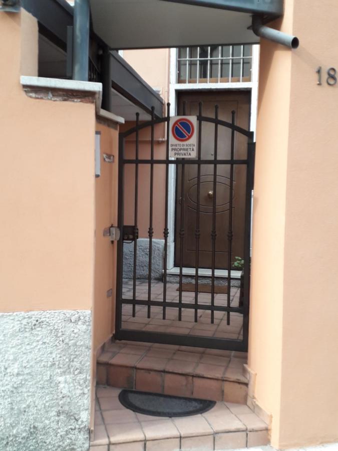 Home Scalzi 18 Werona Zewnętrze zdjęcie